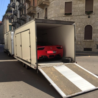 Ferrari 458 Italia Милан (Италия) - Москва (РФ)